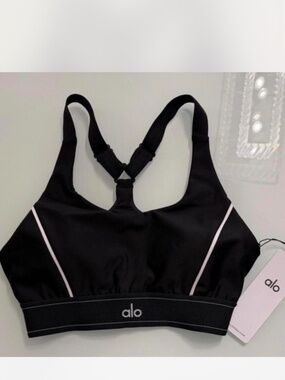 Alo Yoga black sports bra